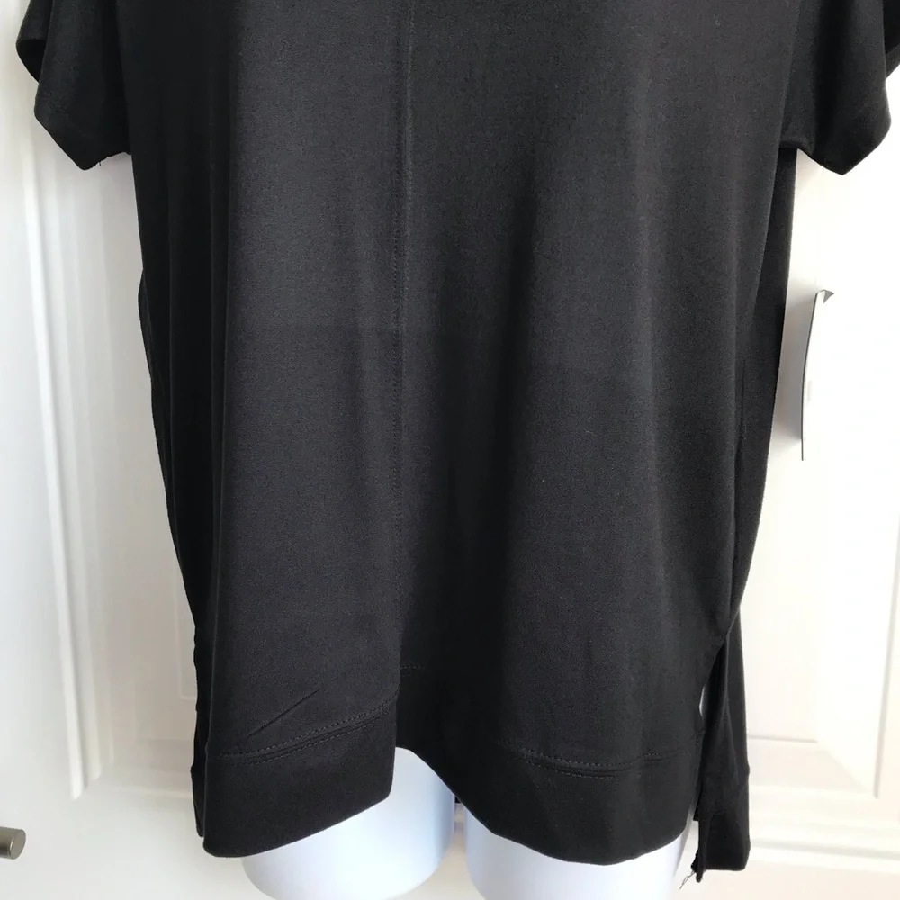 Cuddl Duds Brand solid black v-neck ss soft & stretchy tee top in size XS NWT - Picture 7 of 13